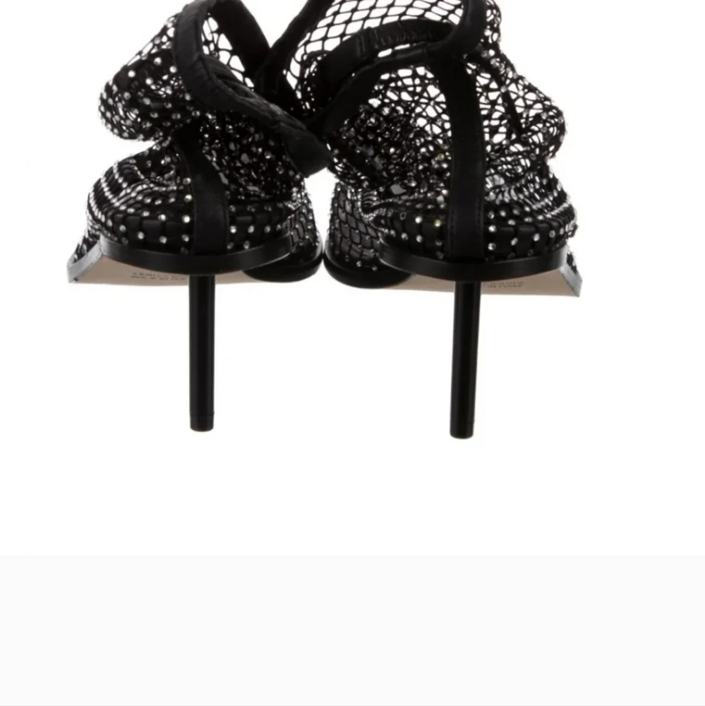 Tamara Mellon Mackie 65 - Picture 8 of 9